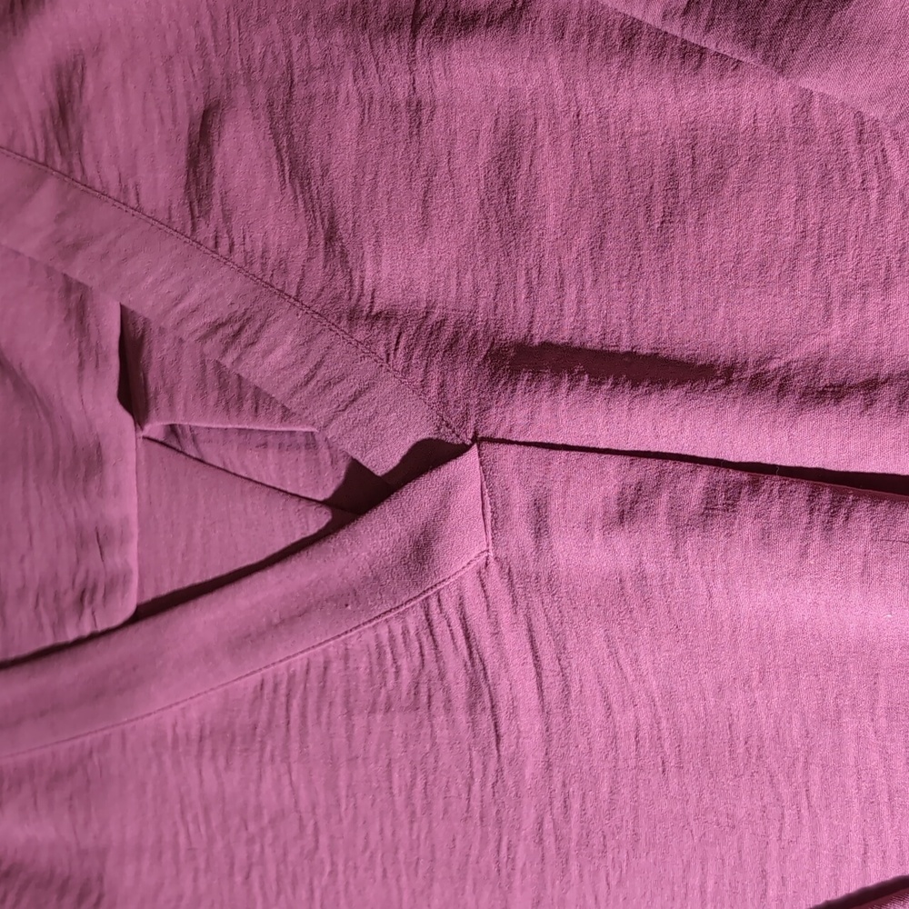 XL - Dalia V-Neck Blouse Dress Shirt - Picture 6 of 8